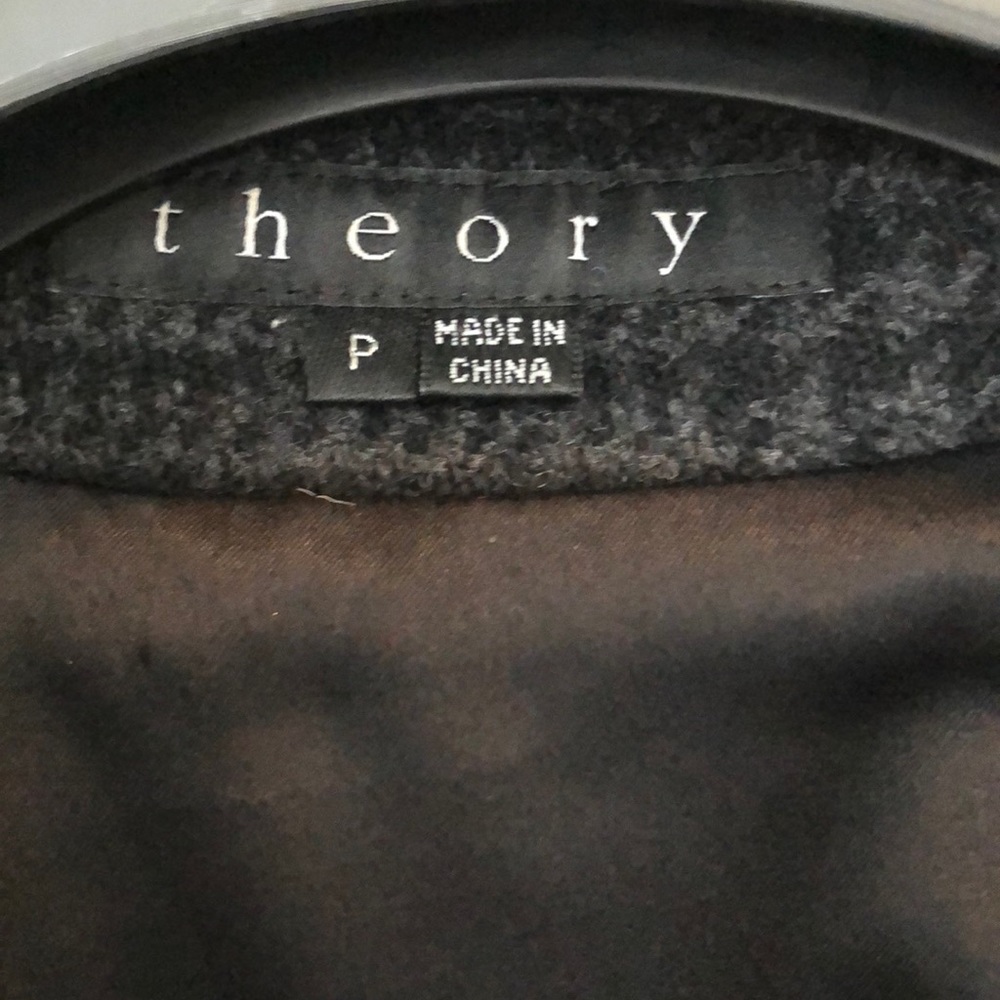 crop coat - Picture 2 of 7